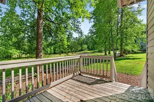 307 Blue Ridge Dr S, Marion, NC 28752 - Photo 32