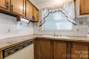 1200 Barkers Creek Rd, Whittier, NC 28789 - Photo 22