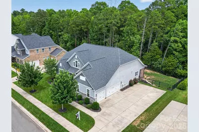 137 Trelawn Street, Fort Mill, SC 29715 - Photo 2