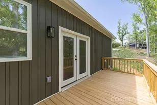 1475 32nd St SW, Hickory, NC 28602 - Photo 6
