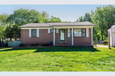 2649 Westview Acres Street, Hickory, NC 28601 - Photo 2