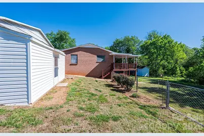 2649 Westview Acres Street, Hickory, NC 28601 - Photo 8