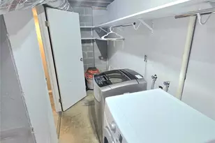 9432 Lexington Cir, Charlotte, NC 28213 - Photo 26