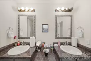 6514 Glenmoor Dr, Charlotte, NC 28214 - Photo 18