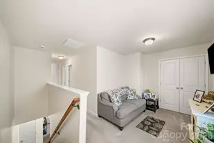 6514 Glenmoor Dr, Charlotte, NC 28214 - Photo 16