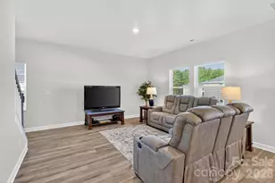 1009 Jeffery Dean Ct, Albemarle, NC 28001 - Photo 8