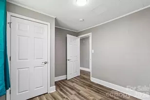 408 E Park Ave, Gastonia, NC 28054 - Photo 30