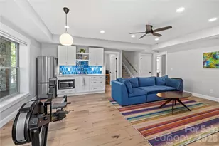 9 Elkmont Dr, Asheville, NC 28804 - Photo 28