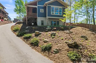 9 Elkmont Dr, Asheville, NC 28804 - Photo 42