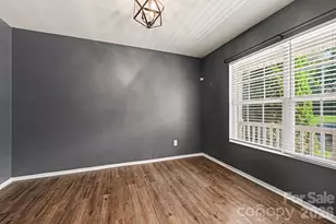 9423 Swallowtail Ln, Charlotte, NC 28269 - Photo 10