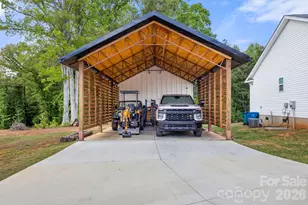7172 Rolling Hills Dr, Sherrills Ford, NC 28673 - Photo 4