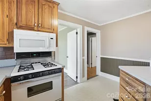 208 Jackson Terrace, Clover, SC 29710 - Photo 8