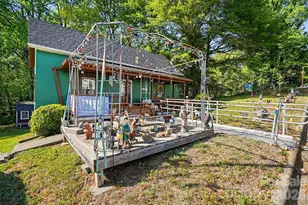 1730 2nd St Pl SW, Hickory, NC 28602 - Photo 2