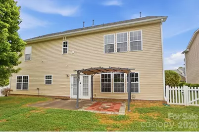 9013 Gailes Drive, Charlotte, NC 28278 - Photo 34