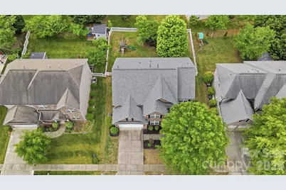 9013 Gailes Drive, Charlotte, NC 28278 - Photo 38