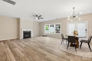 9013 Gailes Dr, Charlotte, NC 28278 - Photo 12
