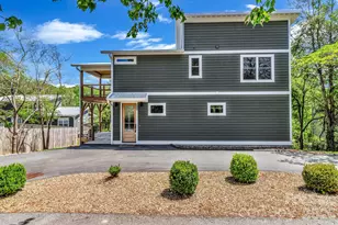 200 Stafford St, Black Mountain, NC 28711 - Photo 2