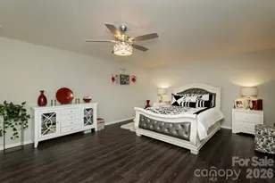 6135 Blue Ash Ln, Charlotte, NC 28215 - Photo 18