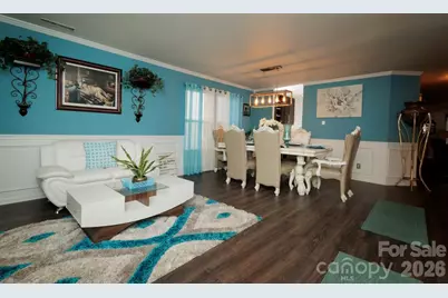 6135 Blue Ash Lane, Charlotte, NC 28215 - Photo 2