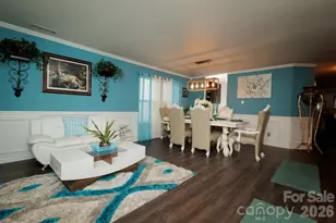 6135 Blue Ash Ln, Charlotte, NC 28215 - Photo 2