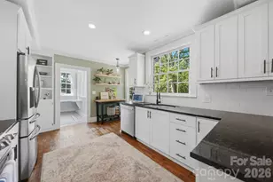 431 9th St NW, Hickory, NC 28601 - Photo 14