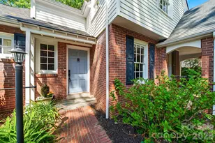 431 9th St NW, Hickory, NC 28601 - Photo 2