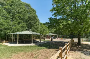 3733 Sargeant Dr, Charlotte, NC 28217 - Photo 30