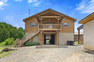 442 Blantyre Church Rd, Horse Shoe, NC 28742 - Photo 2