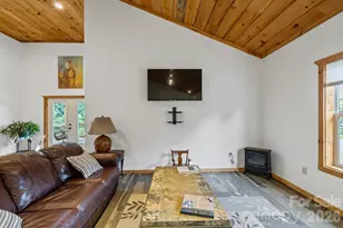 442 Blantyre Church Rd, Horse Shoe, NC 28742 - Photo 32