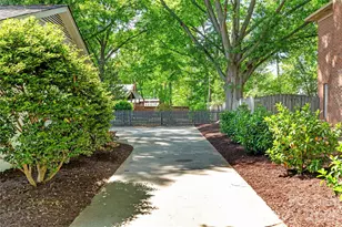 5145 Lansing Dr, Charlotte, NC 28270 - Photo 36