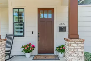 408 Melbourne Ct, Charlotte, NC 28209 - Photo 2