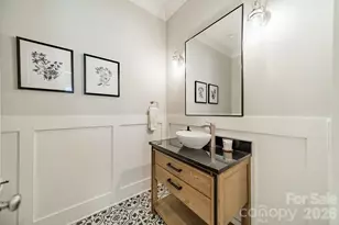 408 Melbourne Ct, Charlotte, NC 28209 - Photo 18