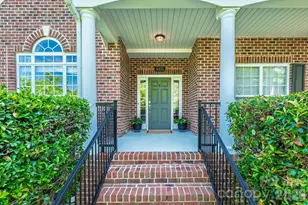 6111 Latta Springs Cir, Huntersville, NC 28078 - Photo 2