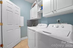 6111 Latta Springs Cir, Huntersville, NC 28078 - Photo 20