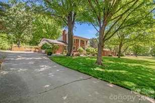 6070 Ferncliff Dr, Concord, NC 28027 - Photo 2