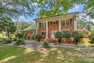 6070 Ferncliff Dr, Concord, NC 28027 - Photo 2