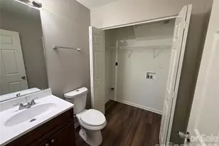 6017 Black Bear Ct, Charlotte, NC 28214 - Photo 14
