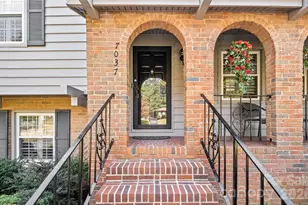 7037 Crossridge Rd, Charlotte, NC 28214 - Photo 2