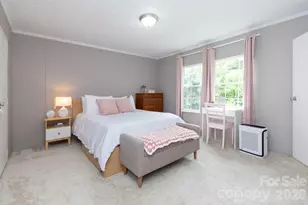 205 Sleepy Holw Dr, Mars Hill, NC 28754 - Photo 4