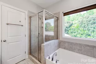 8753 Aspinwall Dr, Charlotte, NC 28216 - Photo 28