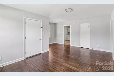 5320 Dolphin Lane, Charlotte, NC 28215 - Photo 10