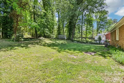 5320 Dolphin Lane, Charlotte, NC 28215 - Photo 30