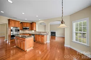 8734 Savannah Rd, Harrisburg, NC 28075 - Photo 22