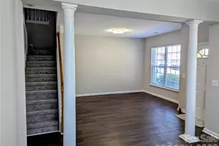 10932 Stone Trail Rd, Charlotte, NC 28213 - Photo 8