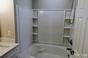 10932 Stone Trail Rd, Charlotte, NC 28213 - Photo 22
