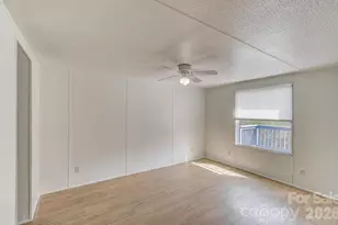 10 Lands End Dr, Candler, NC 28715 - Photo 10