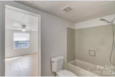 10 Lands End Drive, Candler, NC 28715 - Photo 14