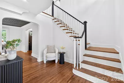 2501 Runnymede Lane, Charlotte, NC 28209 - Photo 6