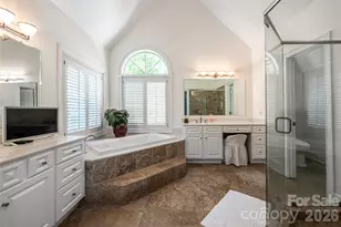 38 Pine Acre Blvd, Asheville, NC 28804 - Photo 26