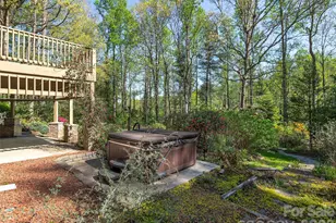 2401 Little River Rd, Hendersonville, NC 28739 - Photo 40